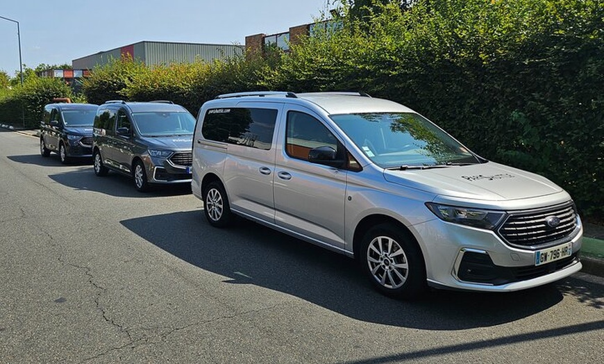Image 6: Transfert Privé SUV : Paris à Aéroport Charles DE Gaulle (CDG)