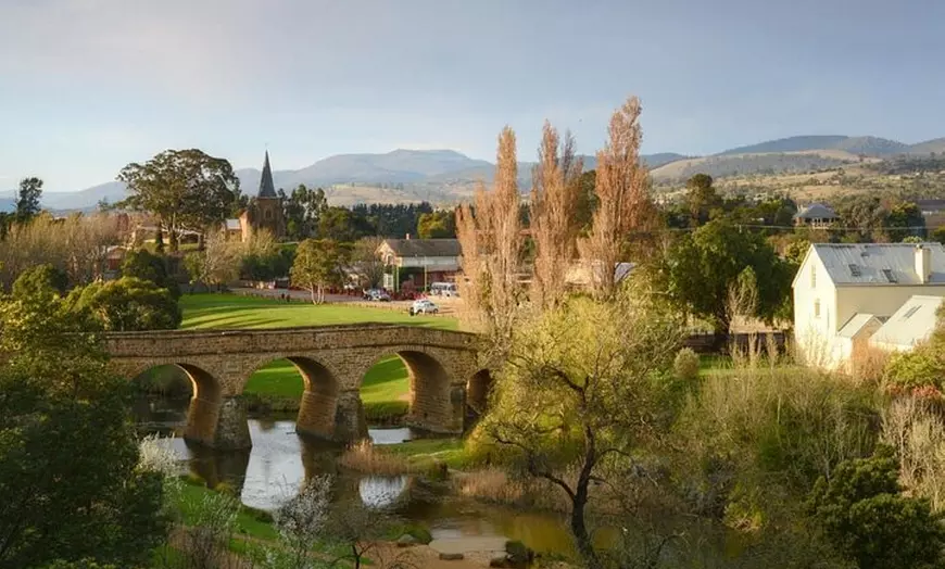 Image 1: Richmond and Wine Tour