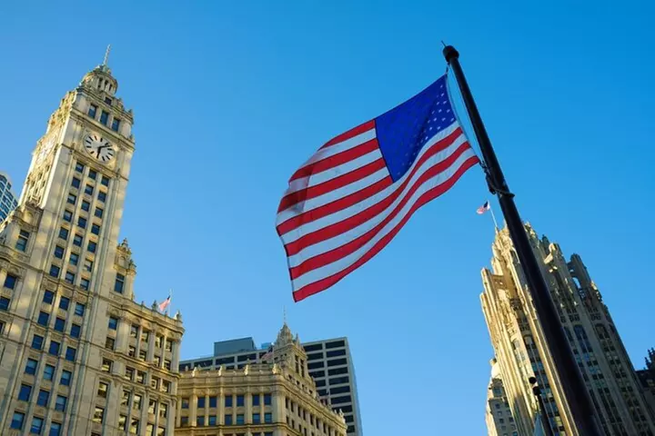 Chicago in a Day: Explore Food, History, and Iconic Architecture