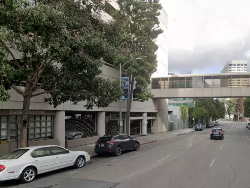 Parking at 1901 Franklin St. (1950 Franklin Garage) - Primary Image