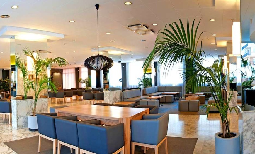 Image 20: ✈ COSTA BARCELONA | Calella - Hotel Bernat II 4*, 2 nachten - Spa