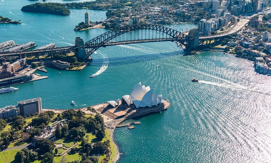 Image 4: Sydney Grand Tour by Helicopter