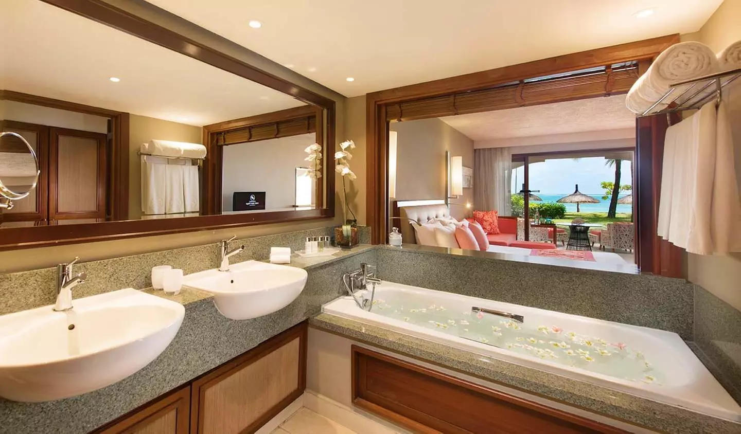 ✈ MAURITIUS | Belle Mare - Constance Belle Mare Plage - Golf-Erlebn...