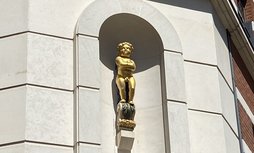 Image 5: Medieval London Self-Guided Tour for Kids and Families in English