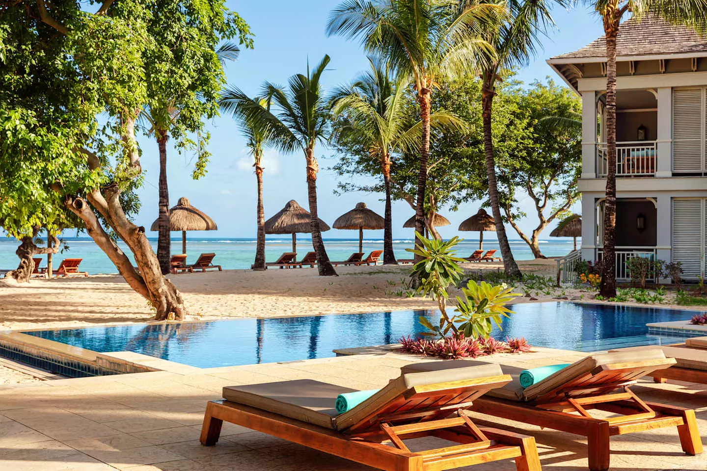 ✈ MAURITIUS | Le Morne - The St Regis Le Morne Resort Mauritius 5*,...