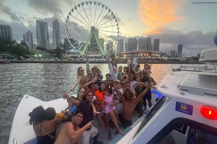 Miami Private Catamaran Boat with Jet Ski, Banana Boat and Drinks