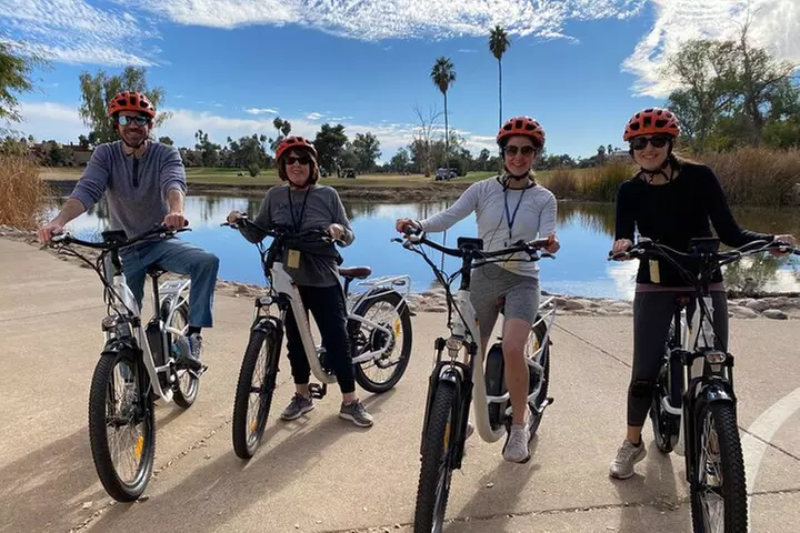 Scottsdale & McCormick Ranch E-Bike Tour - 2 Hours