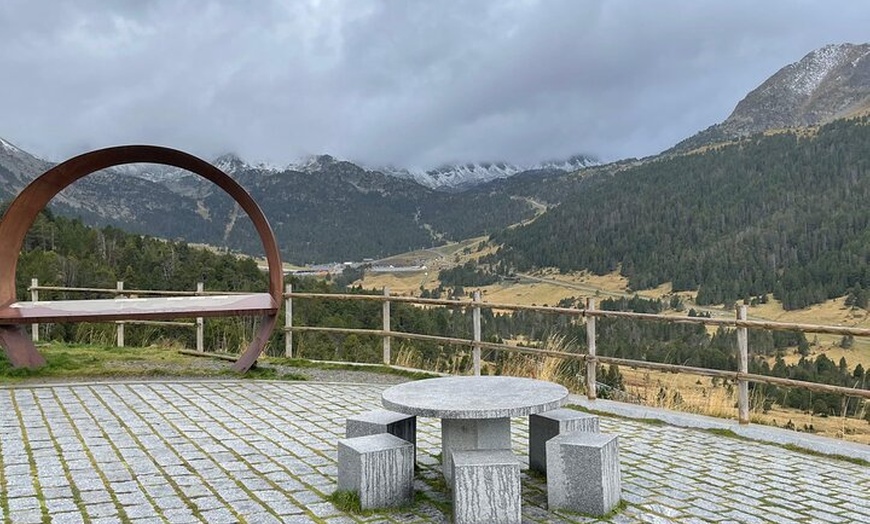 Image 9: Andorra, Francia y España: 3 países en un día desde Barcelona