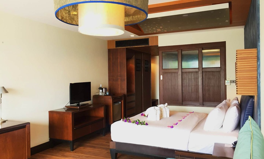 Image 4: ✈ SÜDTHAILAND | Ko Samui - Weekender Resort 3*, 5 Nächte - Außenpool