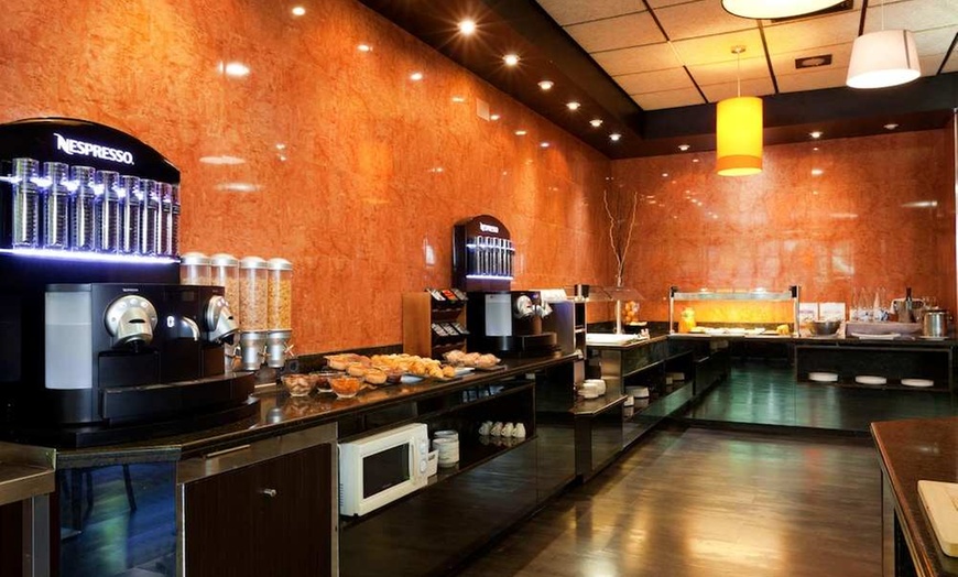 Image 36: ✈ HISZPANIA | Madryt - Senator Barajas Hotel 4* - City break