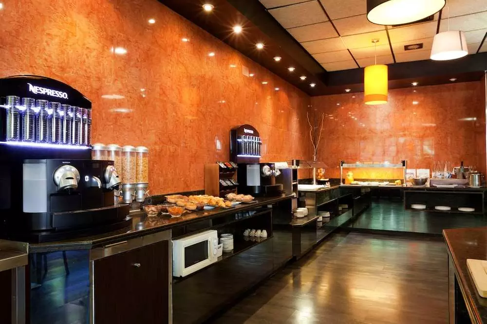 ✈ HISZPANIA | Madryt - Senator Barajas Hotel 4*, 2 nocy - City break