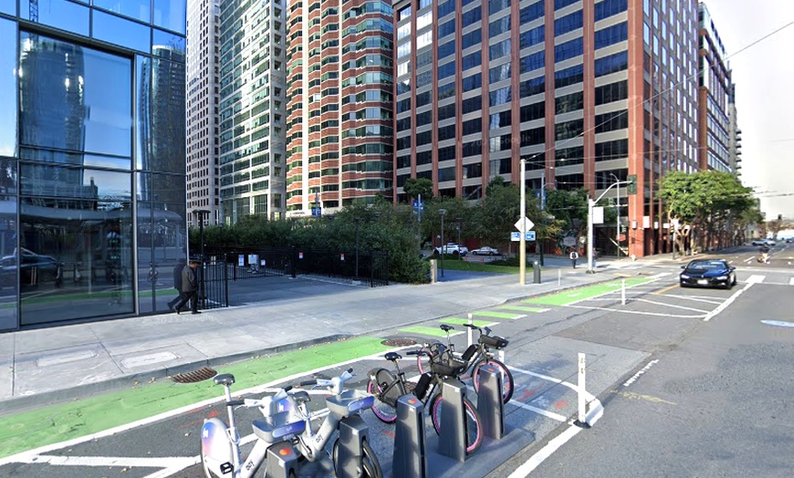 Image 3: Parking at 201 Mission St. Lot - Valet