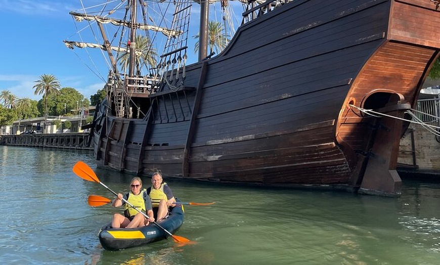 Image 2: Sevilla Tour Y Ruta En Kayak