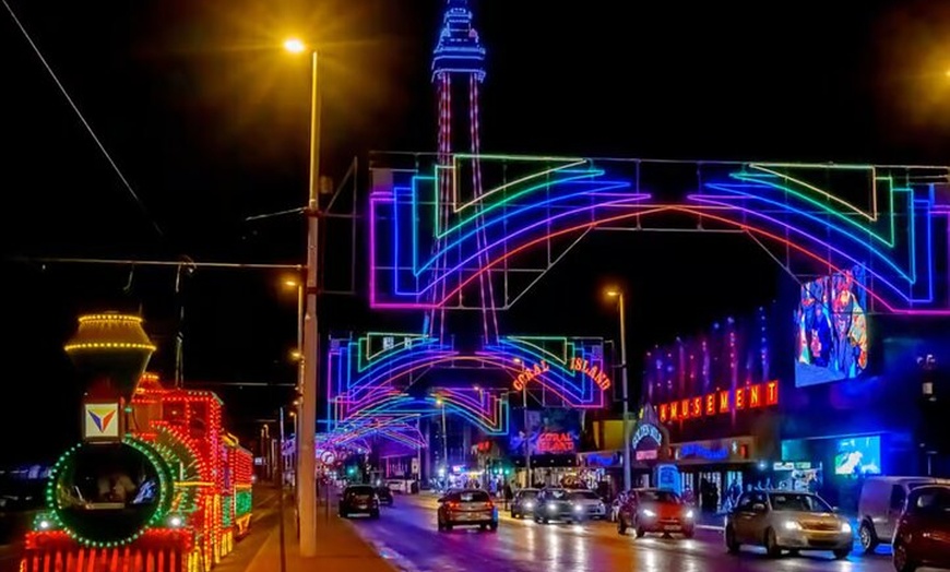 Image 10: Blackpool Xmas By the Sea Illuminations Bus Tour