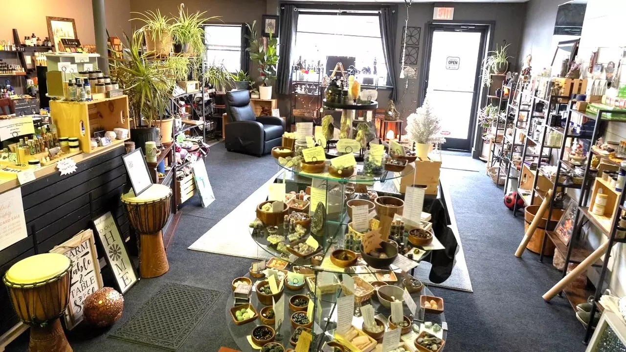 $40 For A 45-Min. Reiki/Integrated Energy Therapy + 1/2 Hour Biomat...