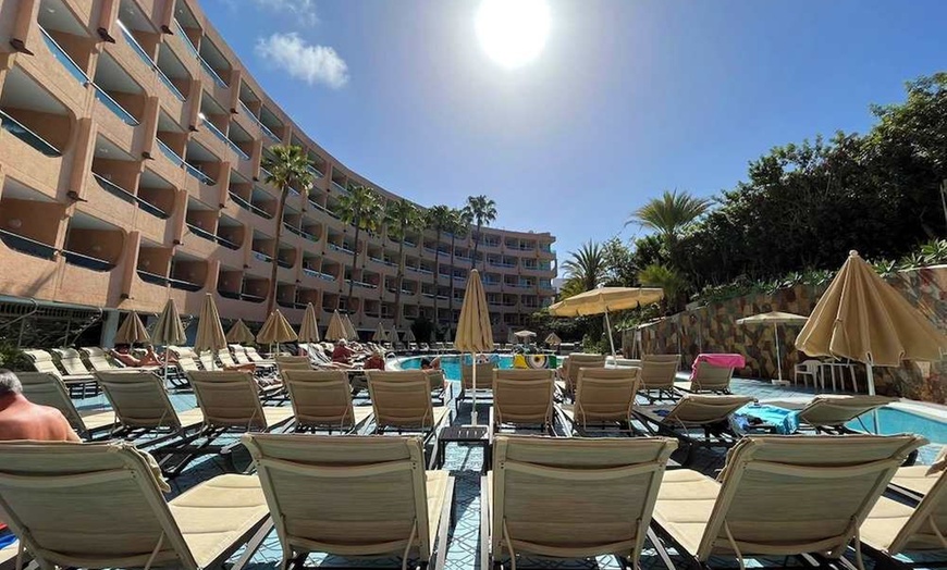 Image 16: ✈ GRAN CANARIA | Playa del Ingles - Mur Aparthotel Buenos Aires 3* ...