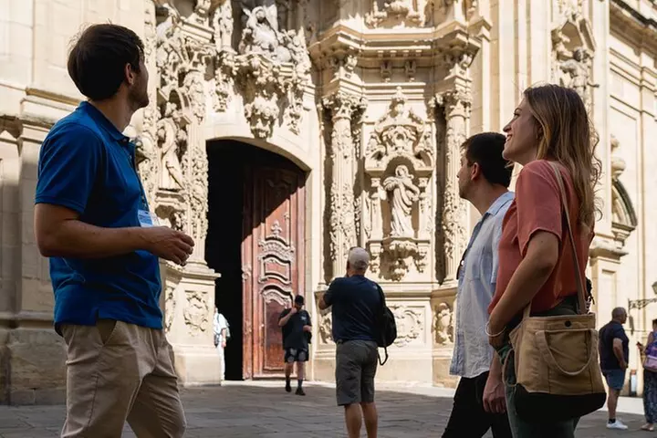 Tour a pie por San Sebastián con pintxo y opción de bebida