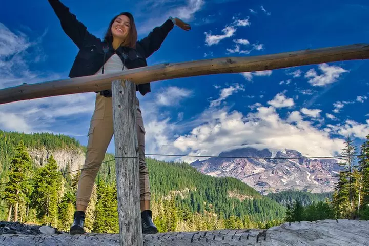 Mt. Rainier Day Tour from Seattle