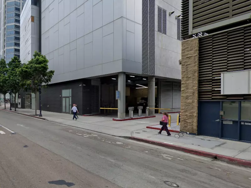 Parking at 655 W. Broadway Garage - Primary Image