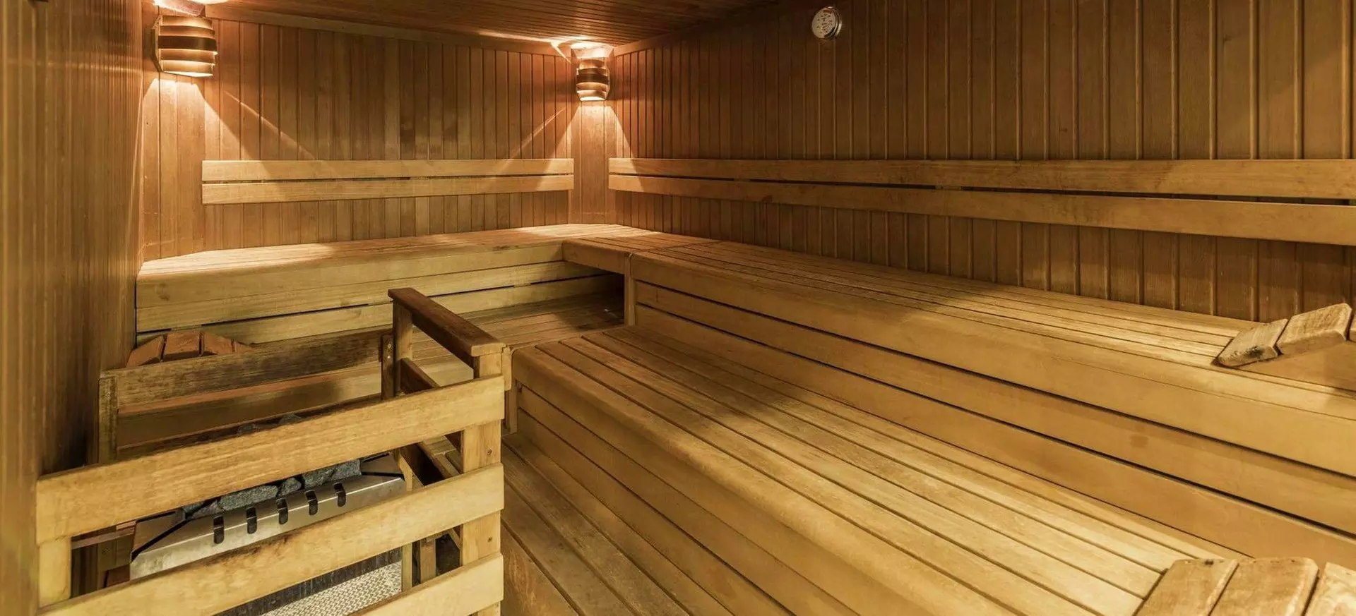 ✈ DUITSLAND | Berlijn - Park Inn by Radisson Alexanderplatz 4*, 2 n...