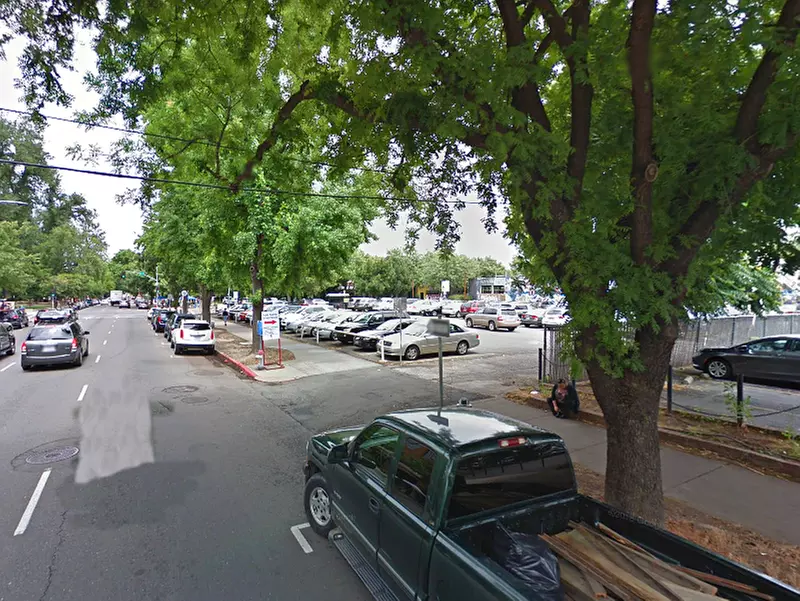 Parking at Tarp Lot - Primary Image