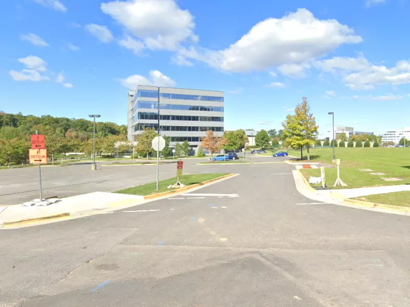 Parking at 12018 Sunrise Valley Dr. Lot - P2441