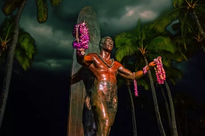 Waikiki Ghosts Haunted Walking Tour