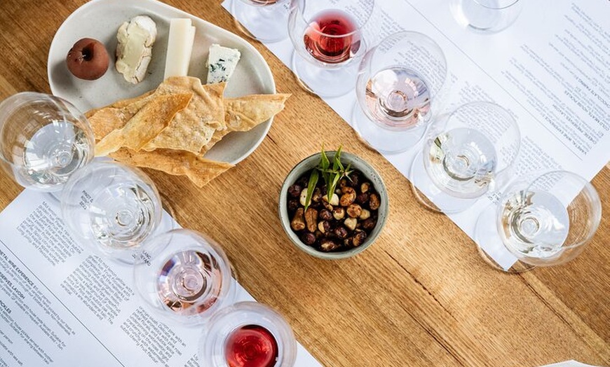 Image 9: Group Tasting Experience