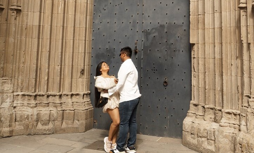 Image 11: Captura tus mejores recuerdos en Barcelona — Con un fotógrafo profe...