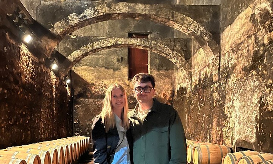 Image 2: Visite privée des vins de Margaux et du Médoc en voiture Citroën cl...