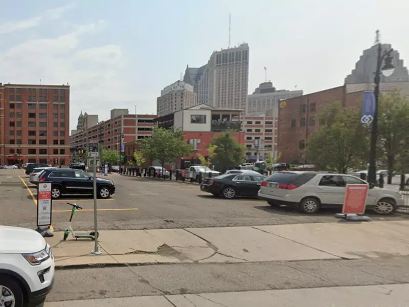 Parking at 400 Macomb St. Lot