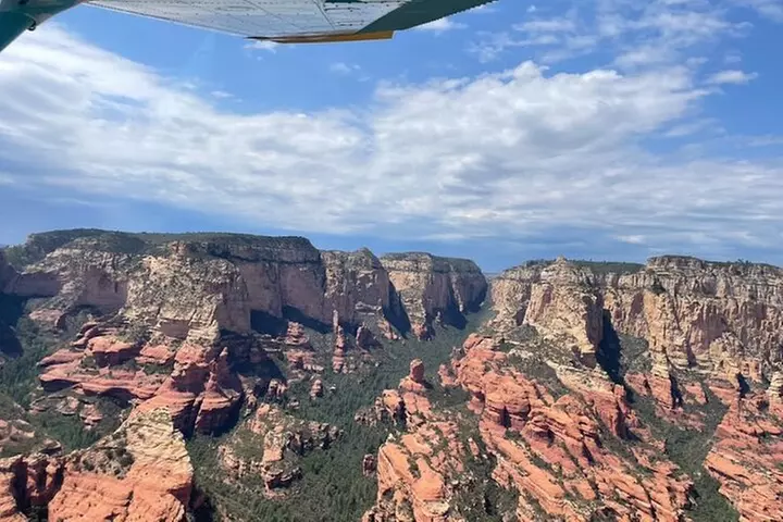 Scenic Flights Over Sedona - Primary Image