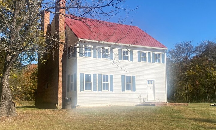 Image 13: Private John Wilkes Booth Escape Tour in Washington DC by Luxury Car