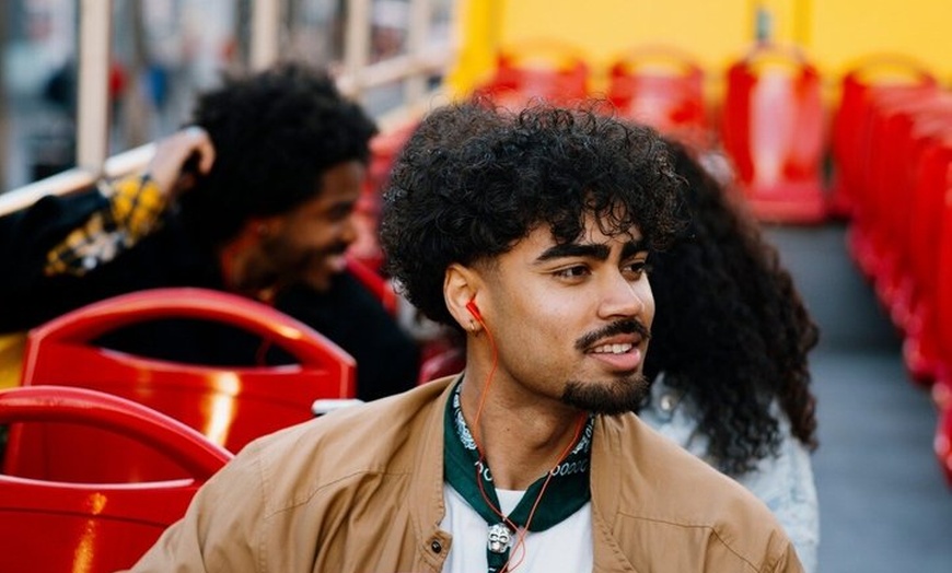 Image 24: Celebrity Homes Tour & Hop-on Hop-off Bus Package