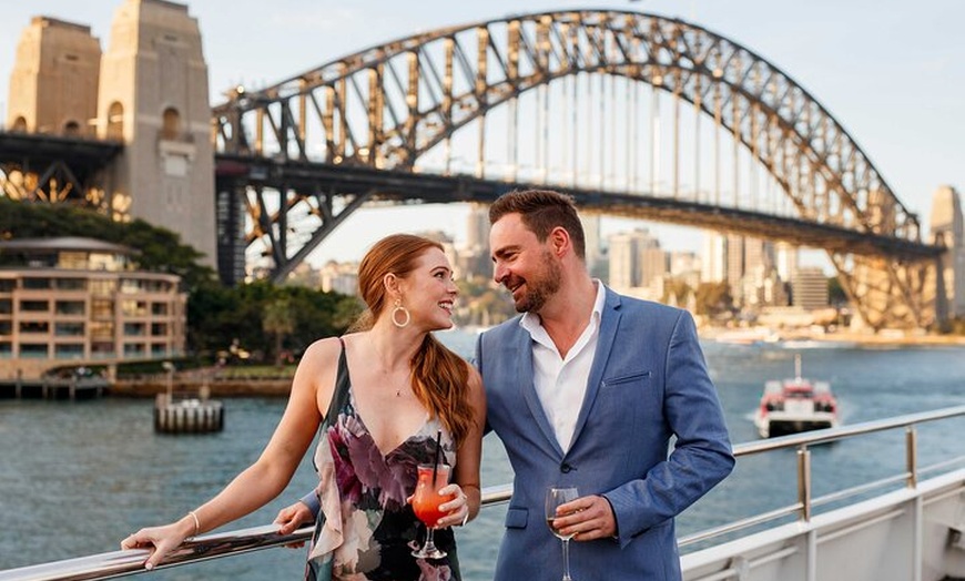 Image 2: Sydney Harbour Sunset Dinner Cruise