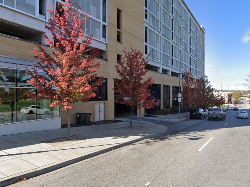 Parking at Ashland Garage