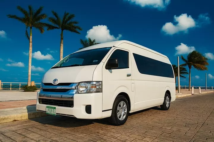 Private Round Trip Transfer to Any Marina or Dock in Cancun