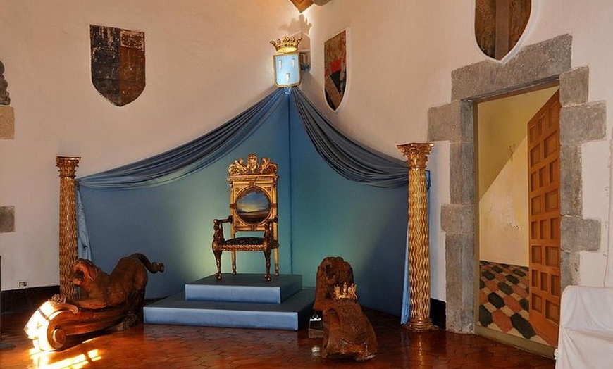 Image 4: Museo privado Dalí Figueres y tour de Pubol desde Barcelona
