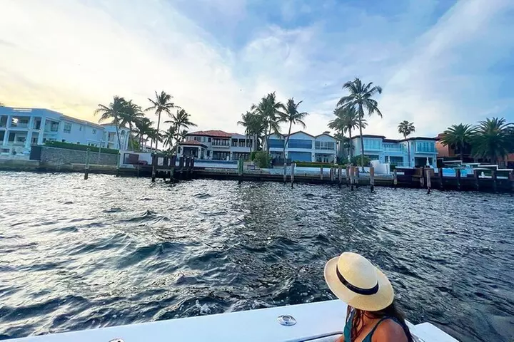 MasterBeast Yacht Charter40 Boat Rental Tours Private Miami