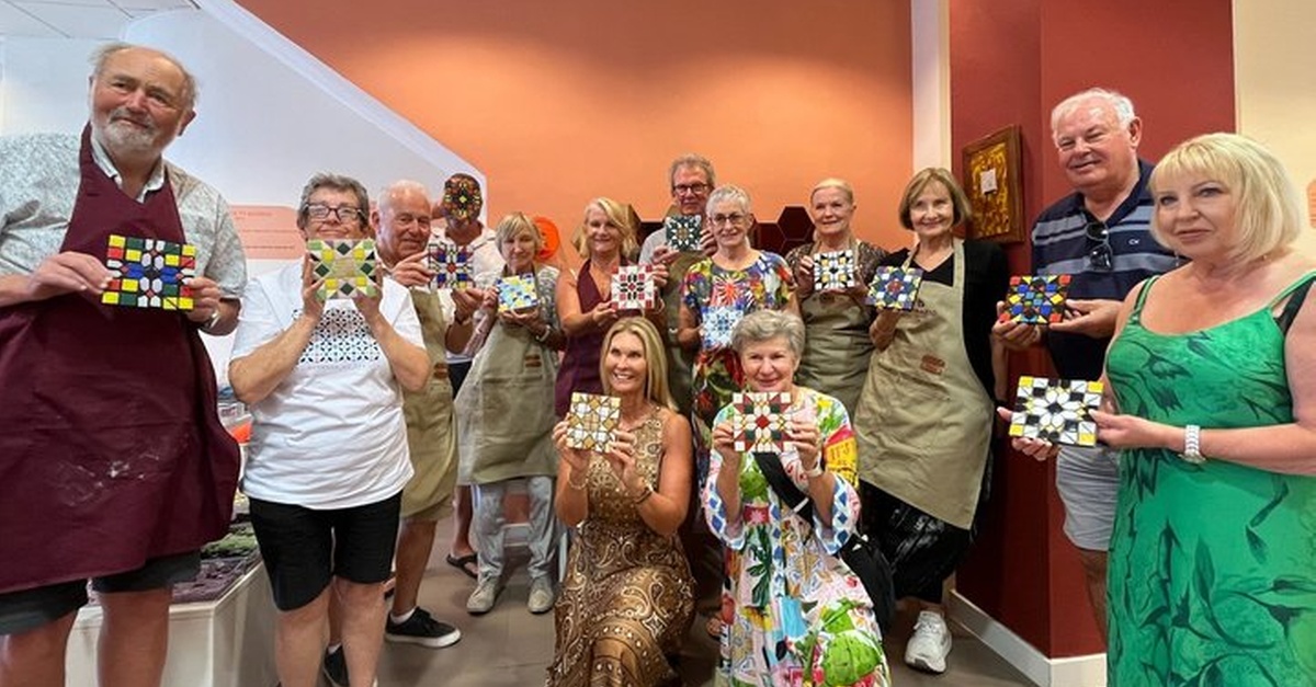 Taller de mosaico artesanal en Sevilla