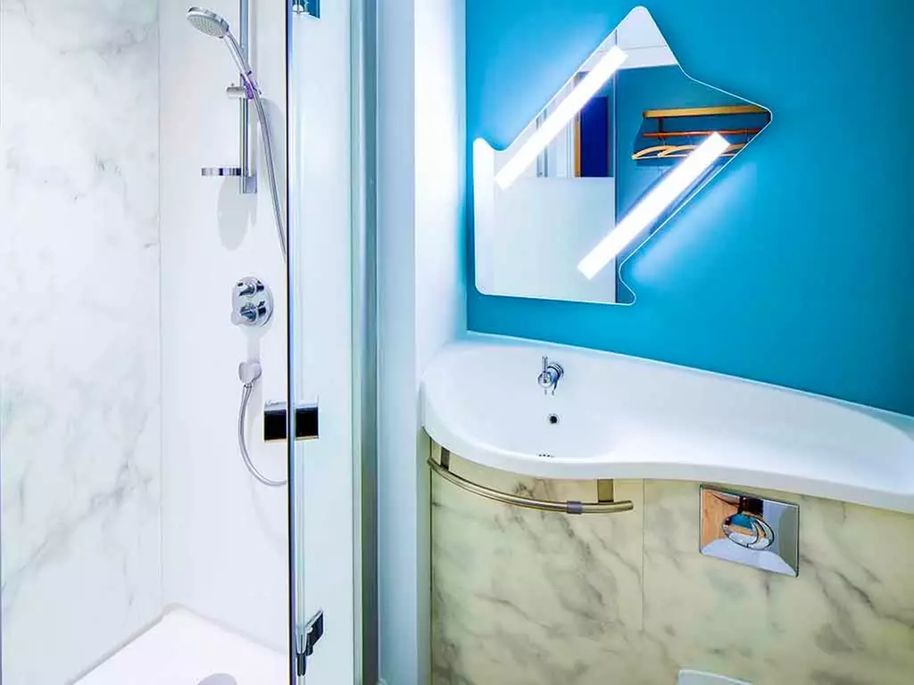 ✈ ROYAUME-UNI | Londres - Ibis Budget London Whitechapel & Tour en ...