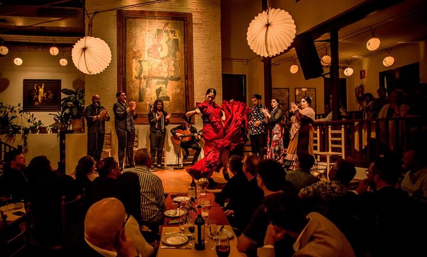 Image 1: Noche Flamenca en el Tablao de Carmen con Menú Degustación o Cena
