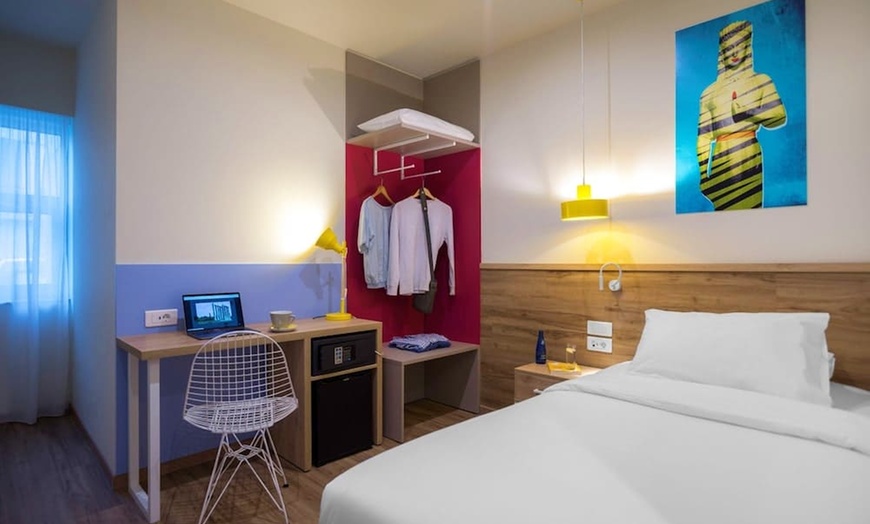 Image 20: ✈ ATHENS AND SURROUNDING AREA | Athens - Ibis Styles Athens Routes ...