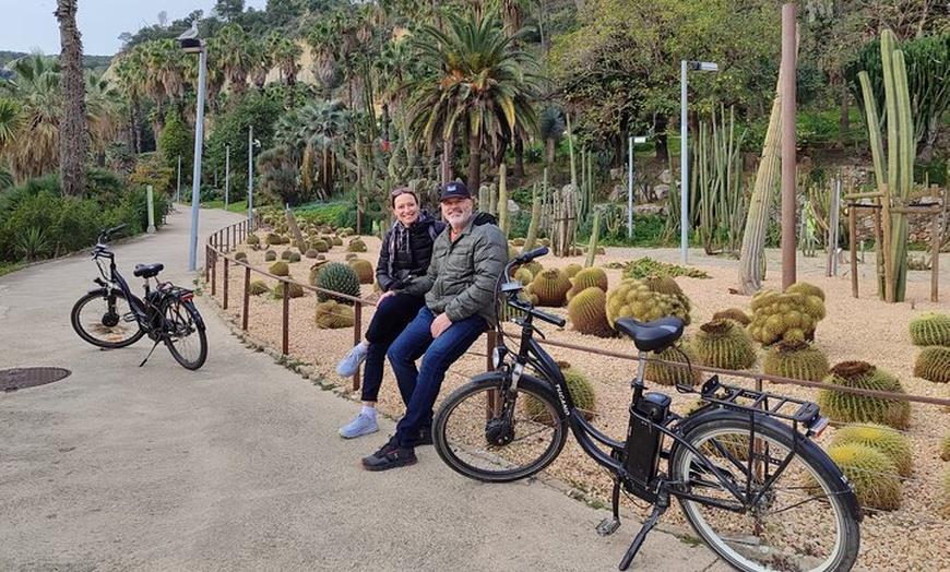 Image 6: Montjuic Barcelona: Tour panorámico en bicicleta eléctrica Vistas y...