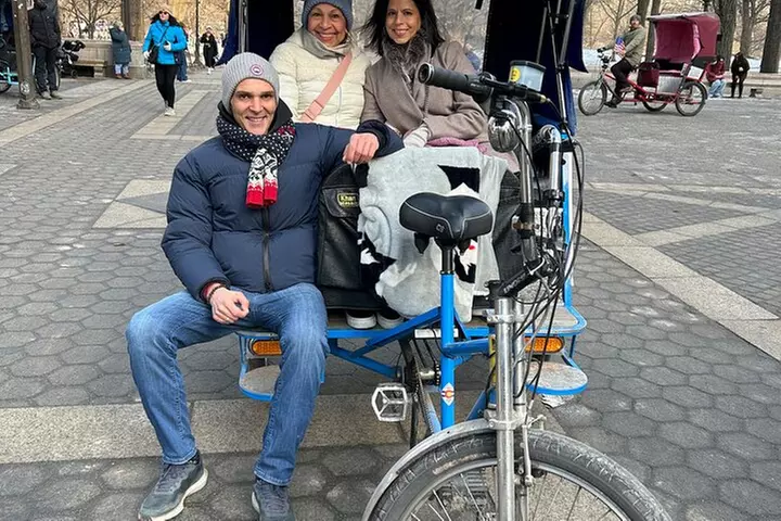 Guided Tour inside Central Park with Pedicab