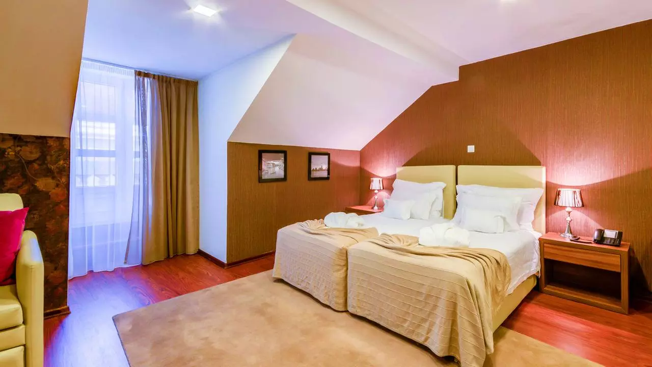 ✈ PORTUGAL | Lisbonne - Hotel Borges Chiado et dégustation de Porto...