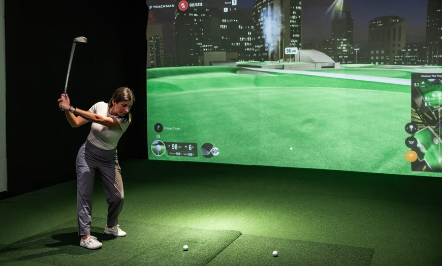Image 4: $37.50 For 1 Hour Of Simulated Golf (Reg $75)