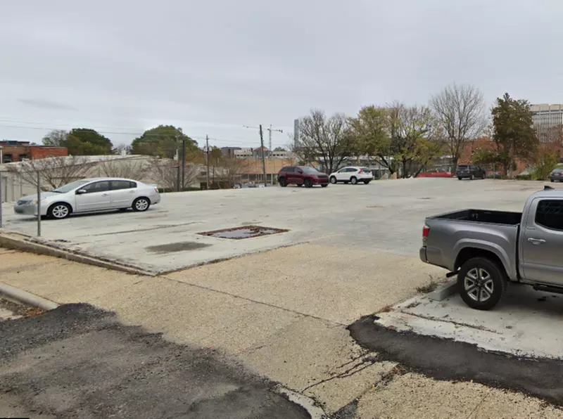 Parking at League Lot