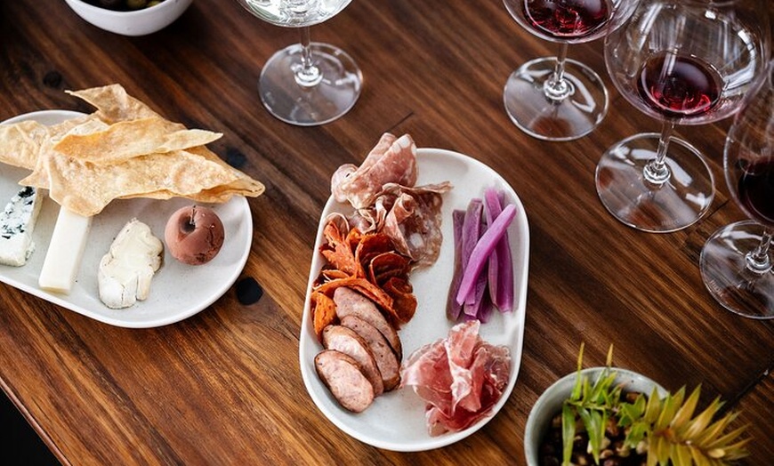 Image 4: Group Tasting Experience