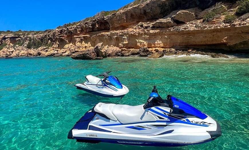 Image 5: Jetski Tour de 1h por la costa de Ibiza
